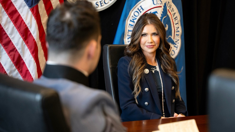 Фото: x.com/KristiNoem