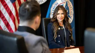 Министра внутренней безопасности США обокрали в ресторане Вашингтона