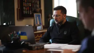 Зеленский: Киев готов к переговорам и ждет “четкого ответа“ от Москвы