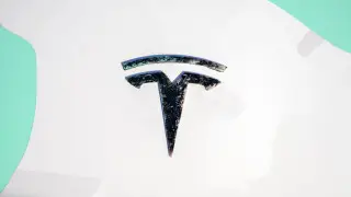 Маск назвал “идиотизмом“ обвинения в манипуляциях с одометрами Tesla
