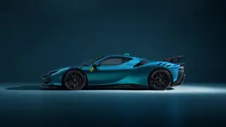 Первый в мире Ferrari SF90 XX создали для общей трассы