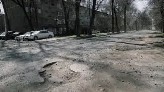 Внимательнее следить за ремонтом дорог пообещали в Алматы