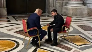 СМИ обнародовали подробности разговора Зеленского и Трампа в Ватикане