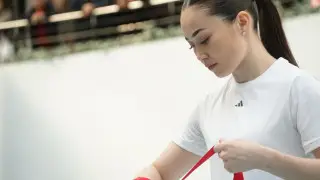 Красотке-боксерше из аула назначили бой с непобежденной соперницей