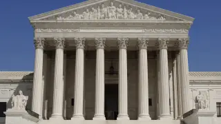 Верховный суд США разрешил отстранять трансгендеров от армии