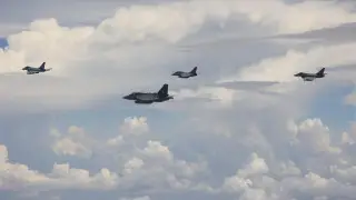 125 истребителей: Пакистан и Индия устроили полномасштабный “воздушный бой“