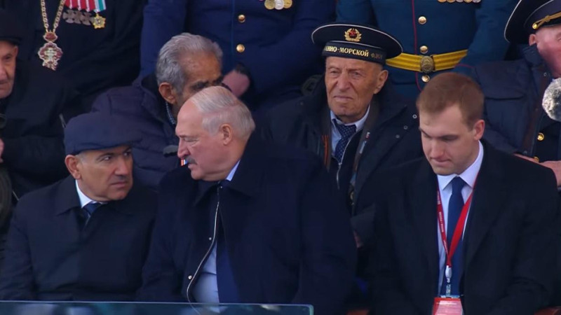 Кадры из видео