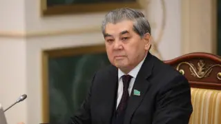 Токаев наградил Куаныша Султанова