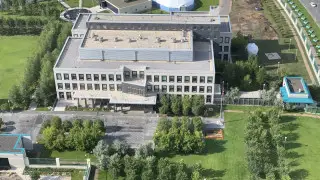 Посольство США распродаст свое имущество в Астане