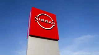 Nissan сокращает более 10 тысяч сотрудников по всему миру