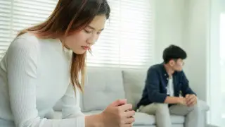 В Актобе мужчина не выдержал повышения жены и написал неприятное письмо ее начальству