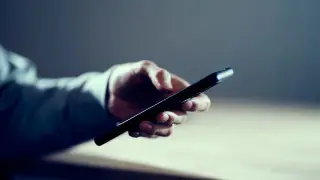 Мошенники “заговорили“ на казахском: как уберечься от аферистов от ИИ, рассказали в полиции