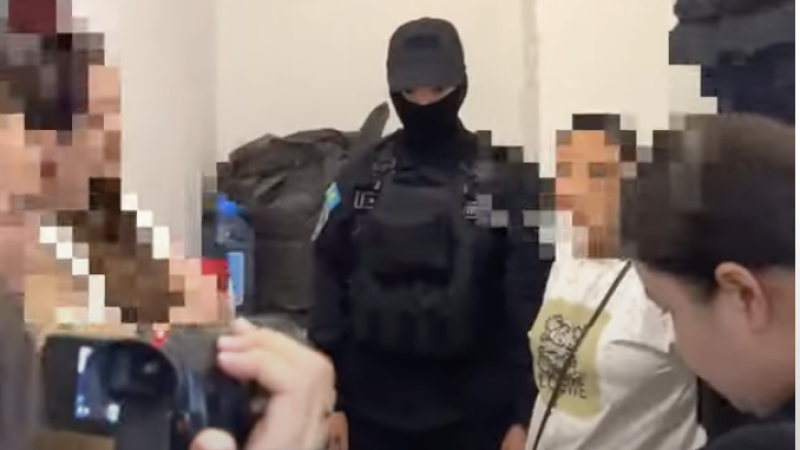 Кадр из видео с сайта Polisia.kz