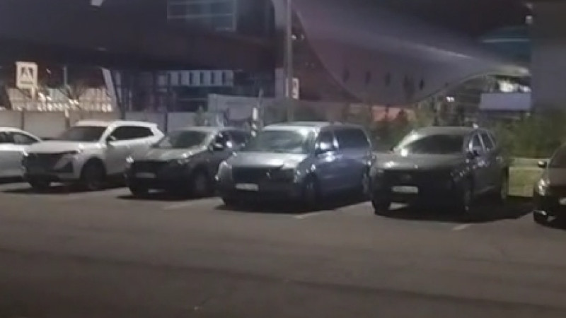 Кадры из видео