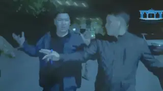 Три удара ножом: в суде показали видео с обвиняемым в убийстве Шерзата