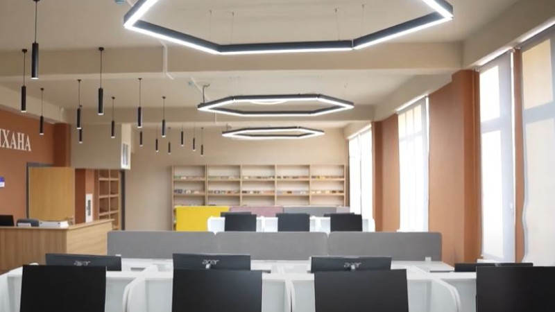 Кадры из видео