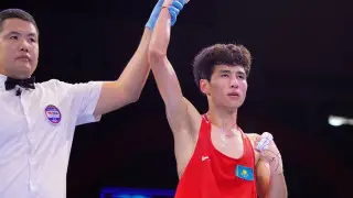 Казахстан завоевал первое золото в бою с Узбекистаном на чемпионате Азии