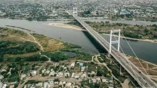 Асфальт на подвесном мосту Семея обновят впервые за 20 лет