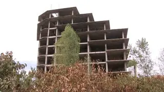 Часть долгостроя снесут на Сайране в Алматы