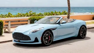Aston Martin “приоделся“ к пляжному сезону