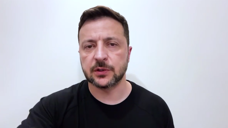 Кадр из видео: t.me/V_Zelenskiy_official