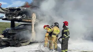Груженный машинами автовоз загорелся на трассе в Кызылординской области
