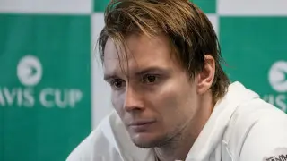 “Он нечеловек“: Бублик оценил лучшего теннисиста мира перед матчем