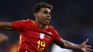 Матч 17-летнего вундеркинда за финал Лиги наций обернулся девятью голами