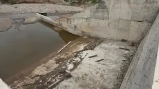 3 человека, 2 машины - и миллионы из бюджета: как строят плотину в Алматинской области