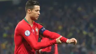 Криштиану Роналду объявил о своем будущем: подписан новый контракт