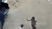 1 на 1 на ножах и палках: страшную драку сняли на видео в Павлодаре