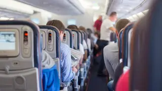 Жительница Уральска спасла пассажира на рейсе в Египет