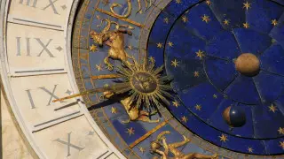 Гороскоп на сегодня: кто получит крупную сумму, а кто встретит свою судьбу