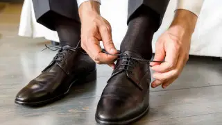 Свадебная обувь довела до ампутации: жениху удалили пальцы ног