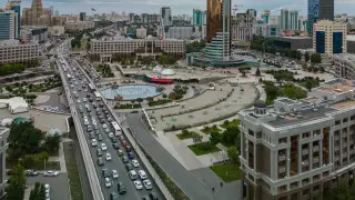 “В офис - к 07:00“. Изменить график работы в Казахстане предложил депутат