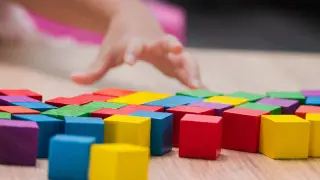 Воспитательницу в Шымкенте задержали по подозрению в избиении детей