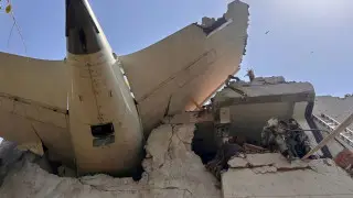 В Индии нашли выжившего после крушения самолета