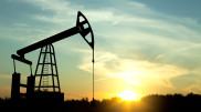 Ценам на нефть предрекли взлет до 200-300 долларов из-за конфликта на Ближнем Востоке