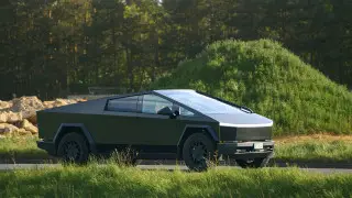 Продажи Cybertruck не оправдали ожидания Маска и не выдержали проверку реальностью