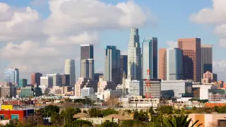 Власти Лос-Анджелеса отменили комендантский час