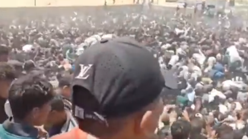 Кадр из видео: x.com/Q0MT6pFmbVqynsM