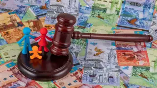 Казахстанец 9 лет числился должником перед умершей супругой