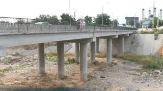 В Туркестанской области обмелела река Сайрам су