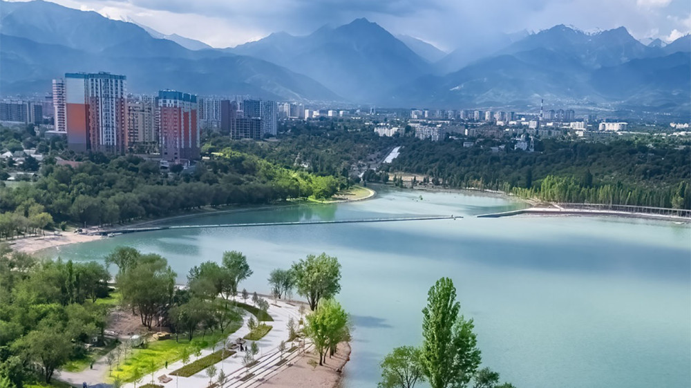 Можно ли купаться в озере Сайран в Алматы