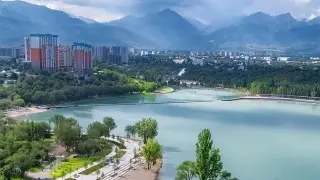 Можно ли купаться в озере Сайран в Алматы