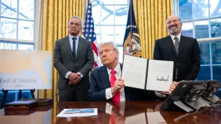 Десятилетние санкции с Сирии сняты: Трамп подписал указ