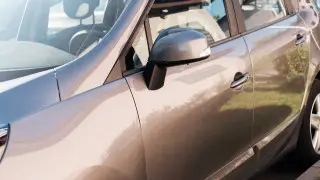 Казахстанец 6 лет ездил на угнанном авто и смог вернуть деньги за его покупку