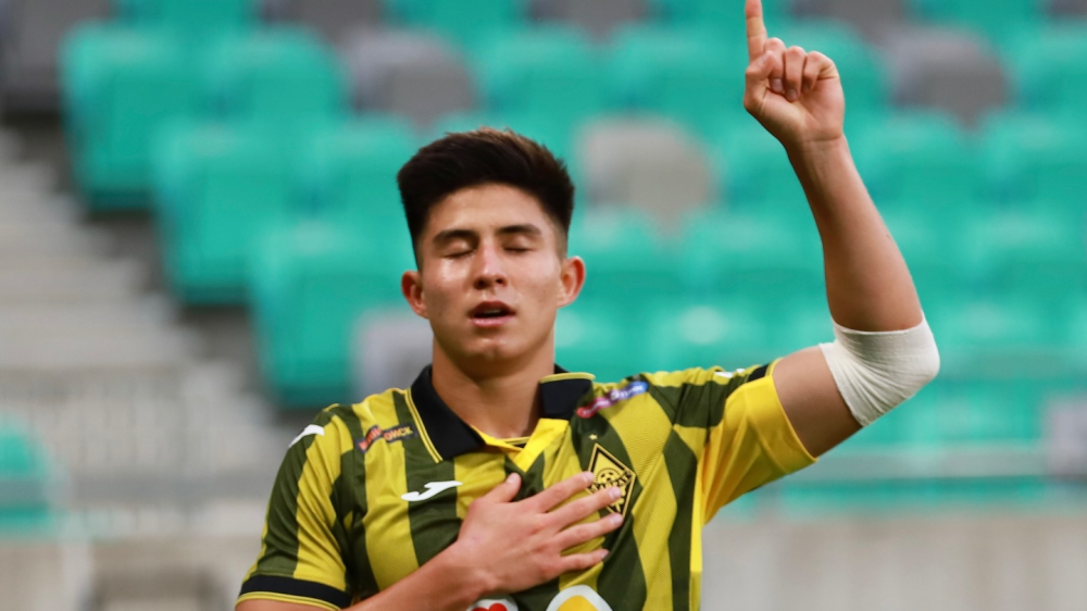 Фото: instagram.com/f.c.kairat/