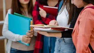 Стартовал прием заявлений на гранты в вузы Казахстана: подать можно до 20 июля