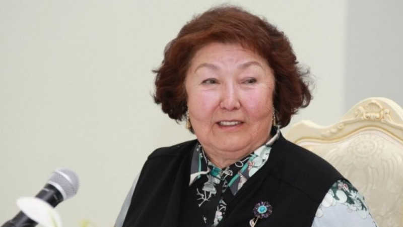 Сара Назарбаева. Фото: facebook.com/bobek.samopoznanie